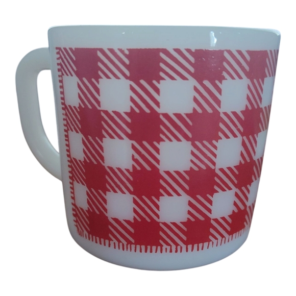 Vintage Milk Glass Grandma Mug Red Gingham Check Pattern – Retro Coffee Cup - Picture 2 of 4